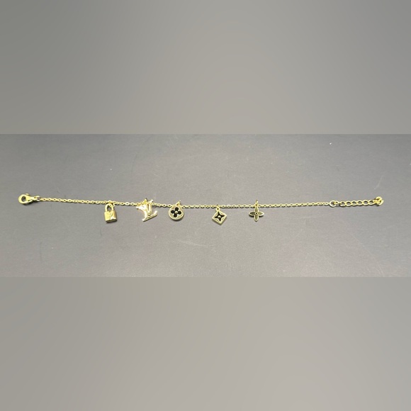 Luxury Gold tone link L. V charms Bracelet stainless steel New - Picture 6 of 7